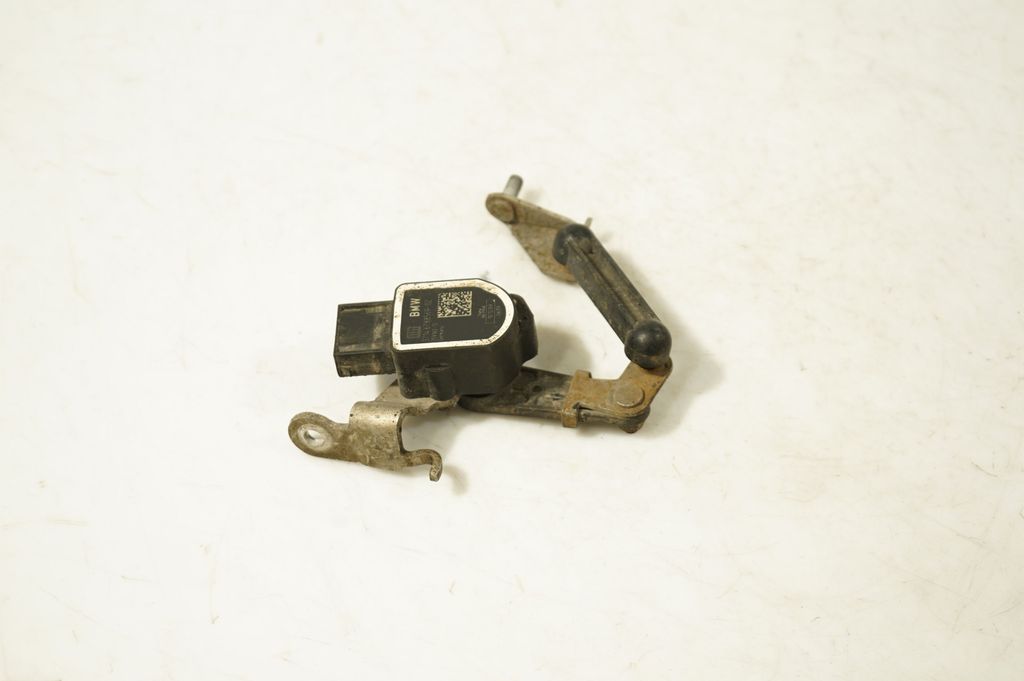 Headlight/headlamp level sensor (4)