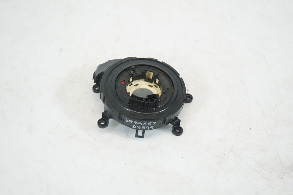 Wiper turn signal indicator stalk/switch