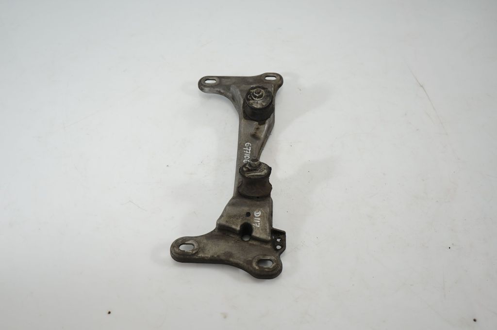 Gearbox mounting bracket (2)