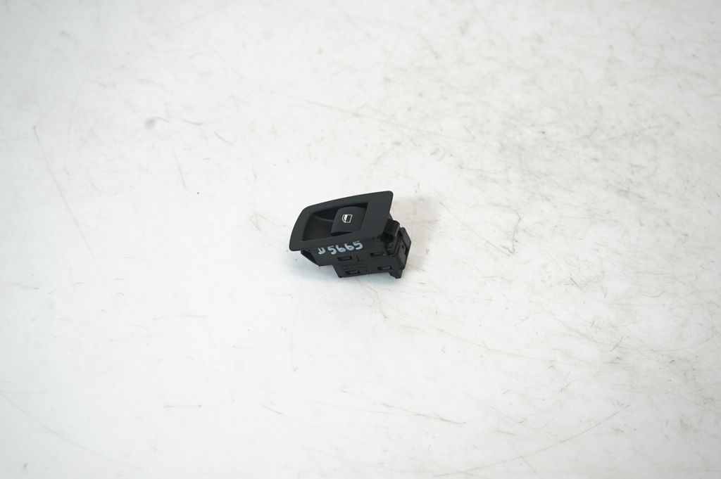 Electric window control switch (2)