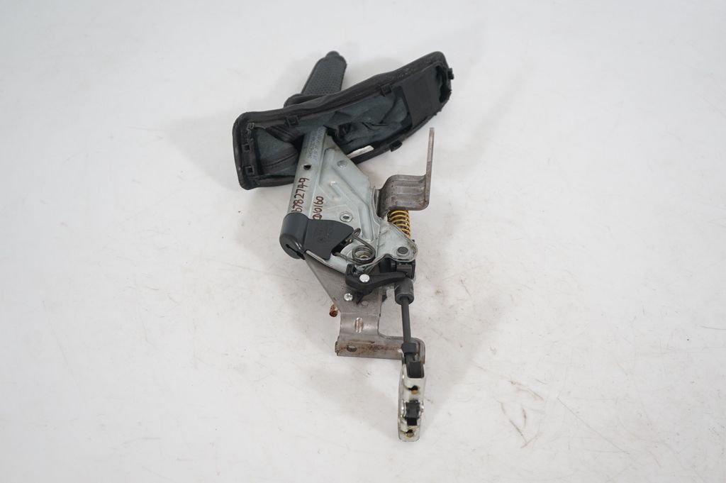Handbrake/parking brake lever assembly (4)