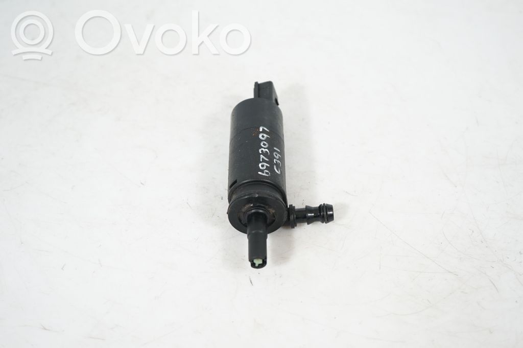 Headlight washer pump (4)