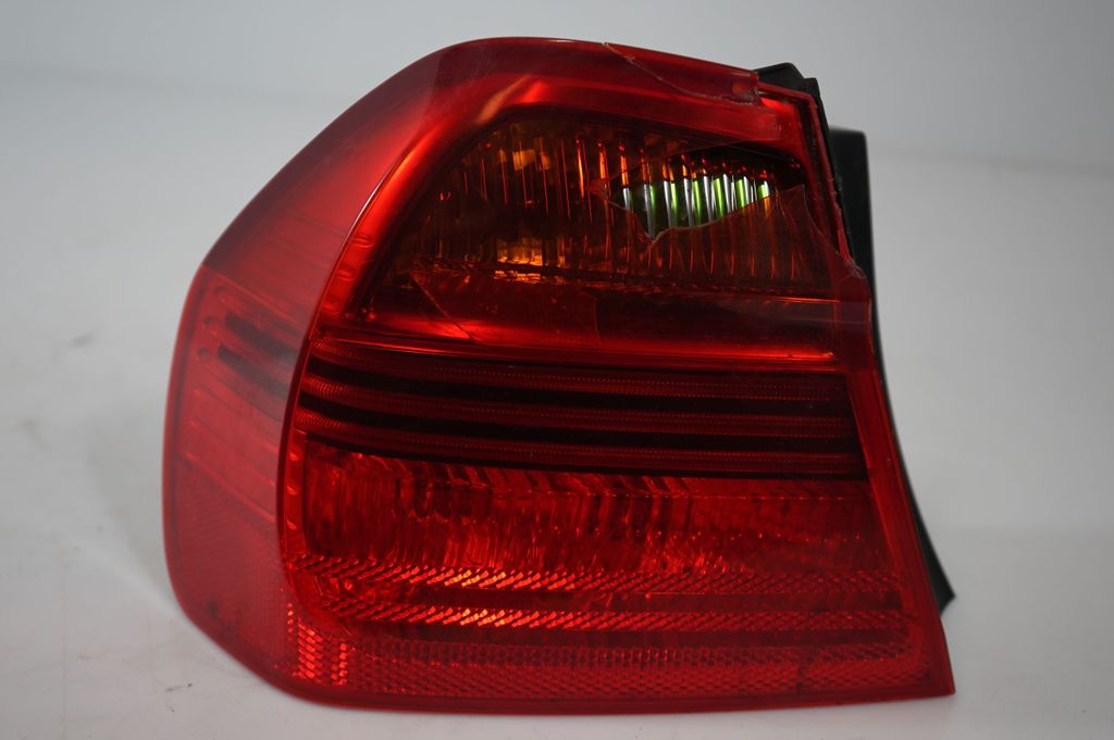 Rear/tail lights (6)