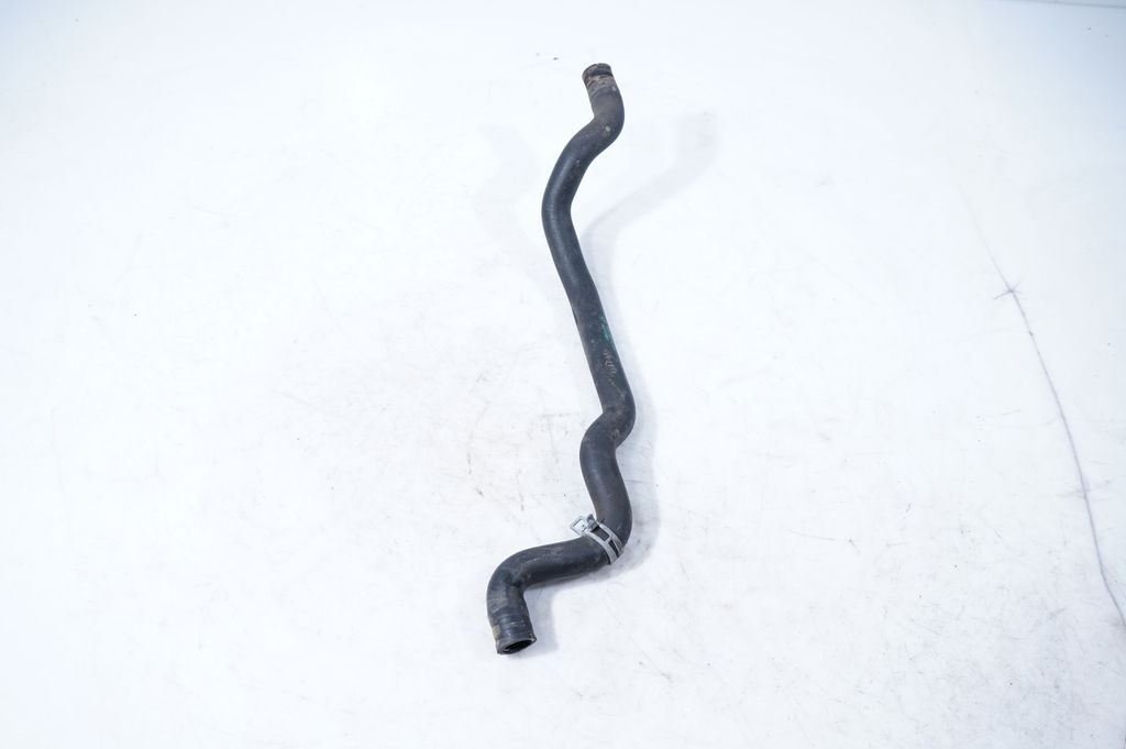 Engine coolant pipe/hose (2)