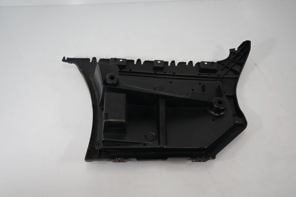Rear bumper mounting bracket (5)