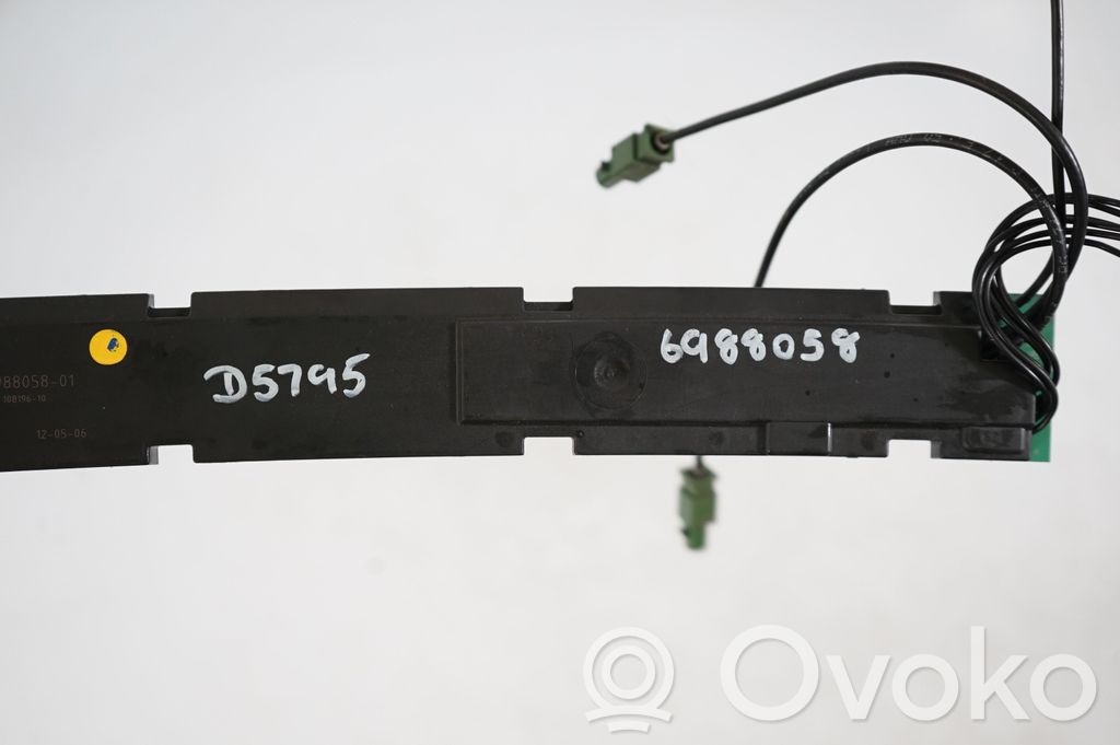 Aerial antenna amplifier (8)