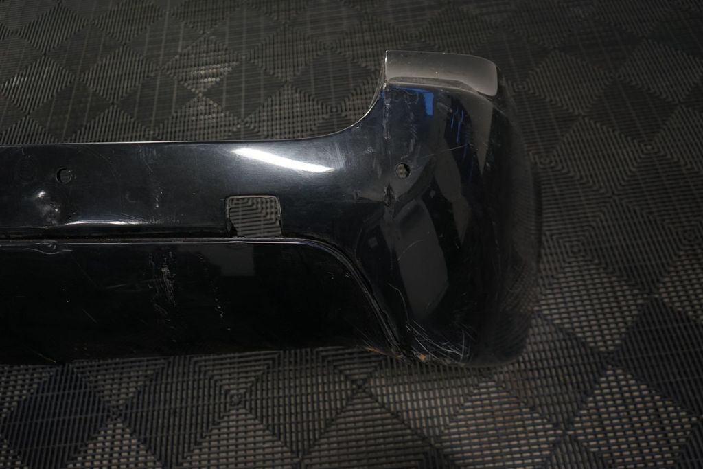 Rear bumper (6)