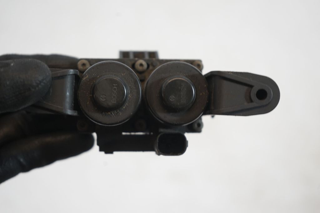 Coolant heater control valve (8)