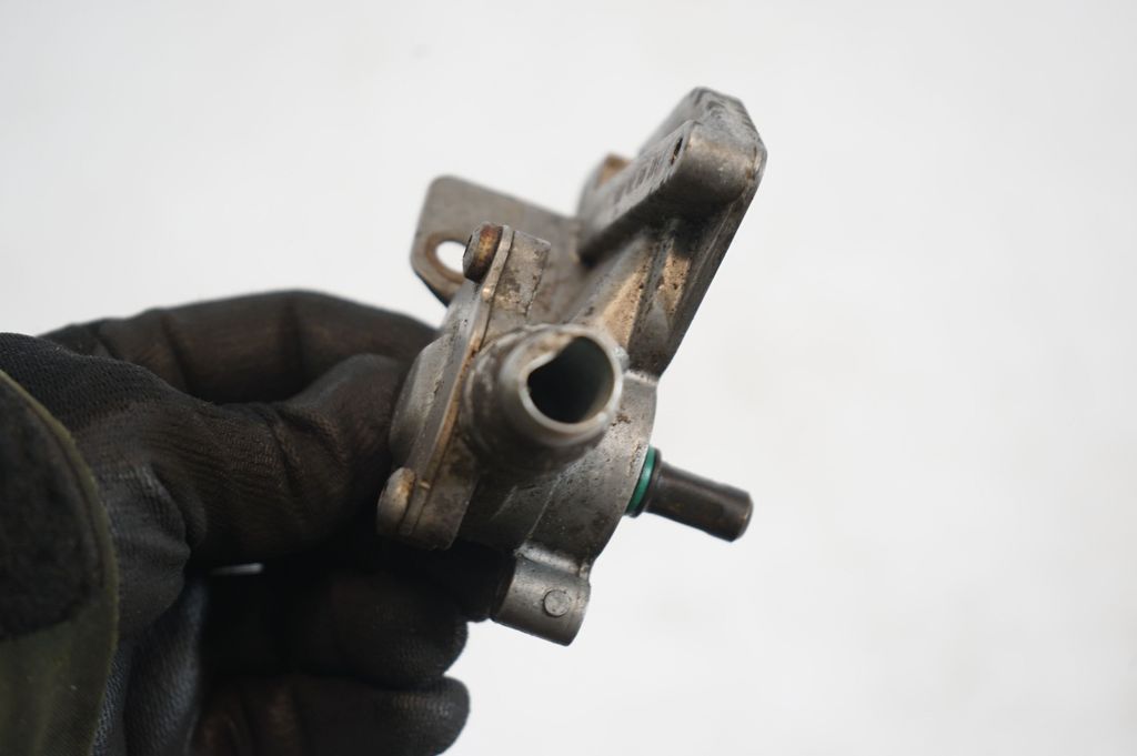 Gearbox / Transmission oil cooler (6)