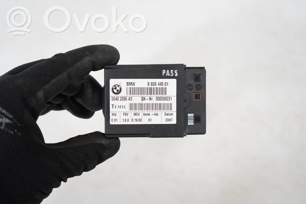 Seat control module (7)