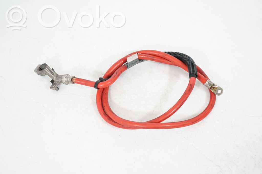 Positive cable (battery)