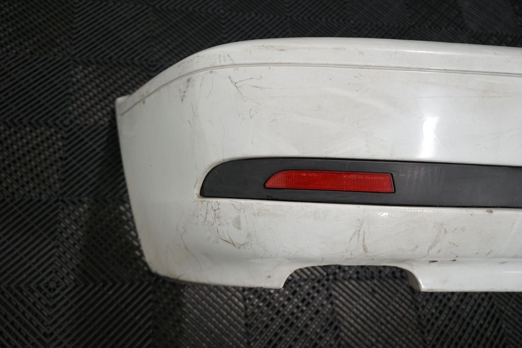 Rear bumper (6)