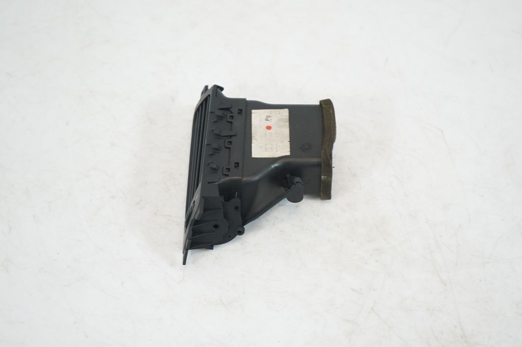 Dashboard side air vent grill/cover trim (2)