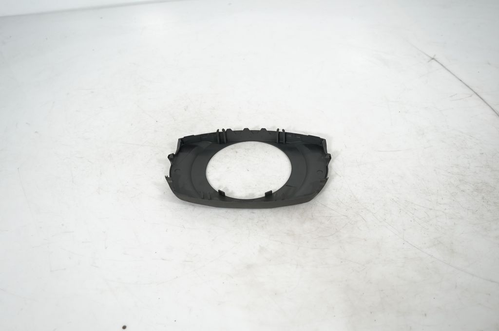 Steering wheel column trim (5)