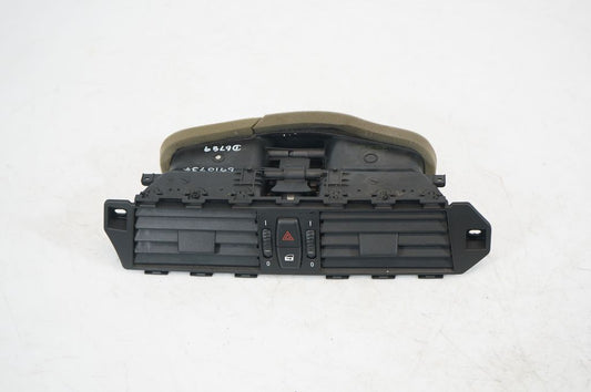 Dash center air vent grill