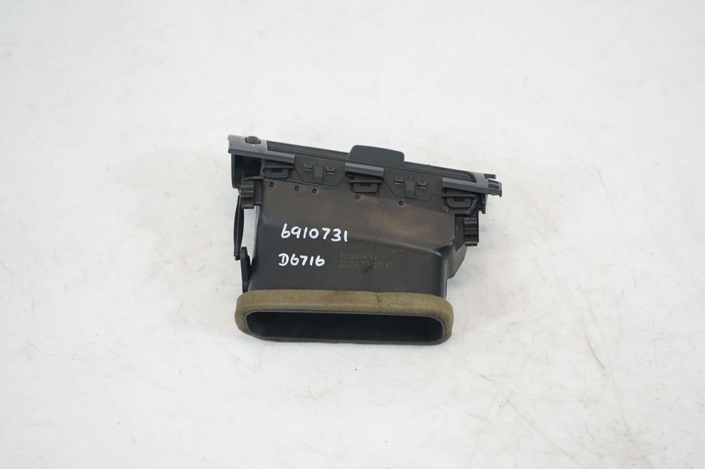 Dashboard side air vent grill/cover trim (3)