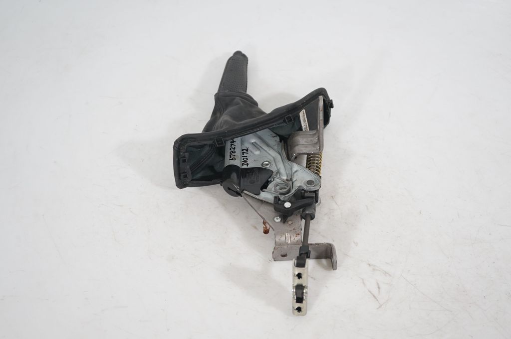 Handbrake/parking brake lever assembly (4)