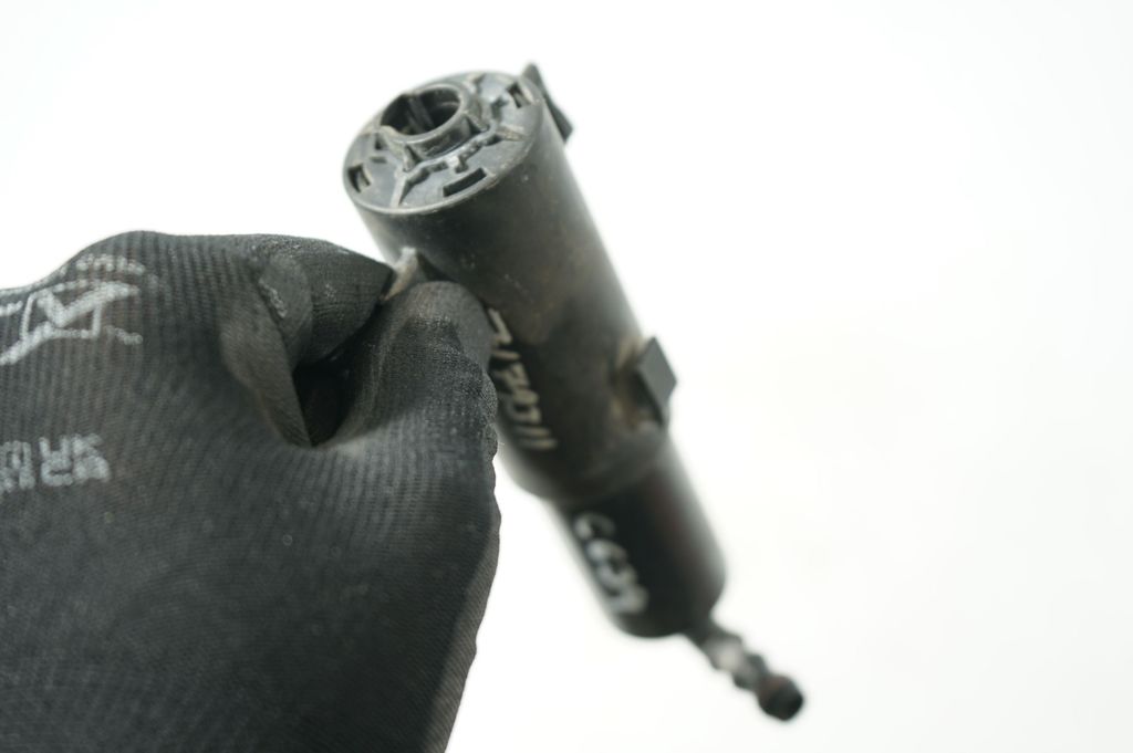 Headlight washer spray nozzle (6)