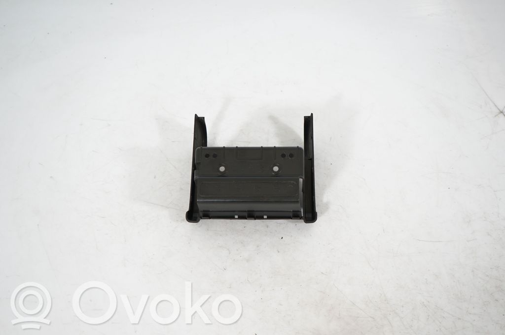 Other center console (tunnel) element (5)