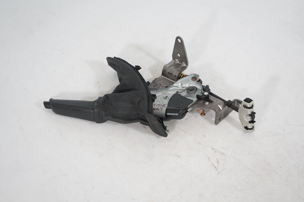 Handbrake/parking brake lever assembly (3)