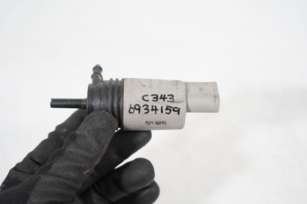 Windscreen/windshield washer pump (7)