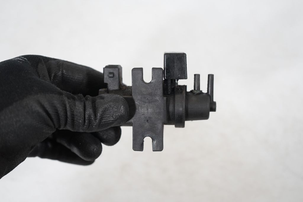 Turbo solenoid valve (7)