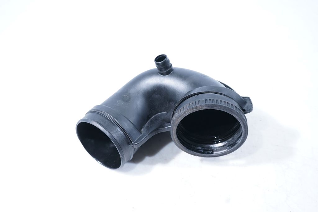 Air intake hose/pipe (5)