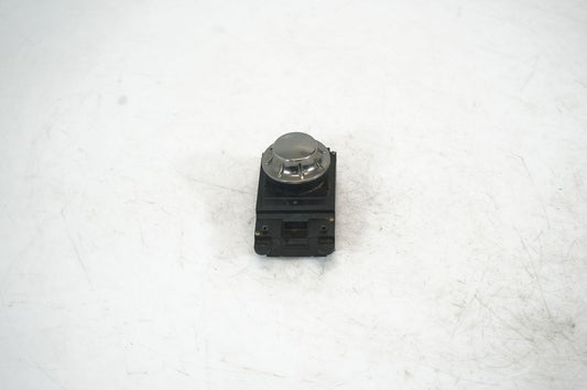 Head unit multimedia control