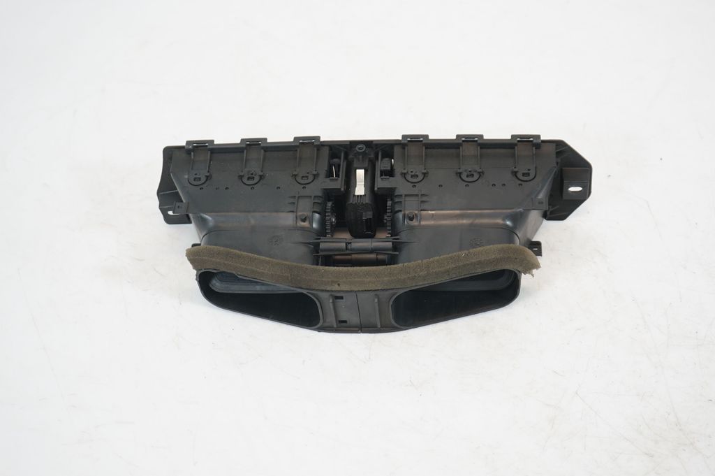 Dash center air vent grill (5)