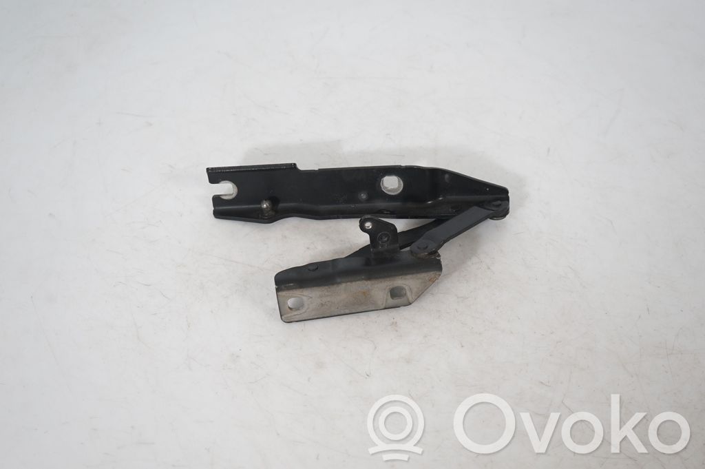 Engine bonnet/hood hinges (5)