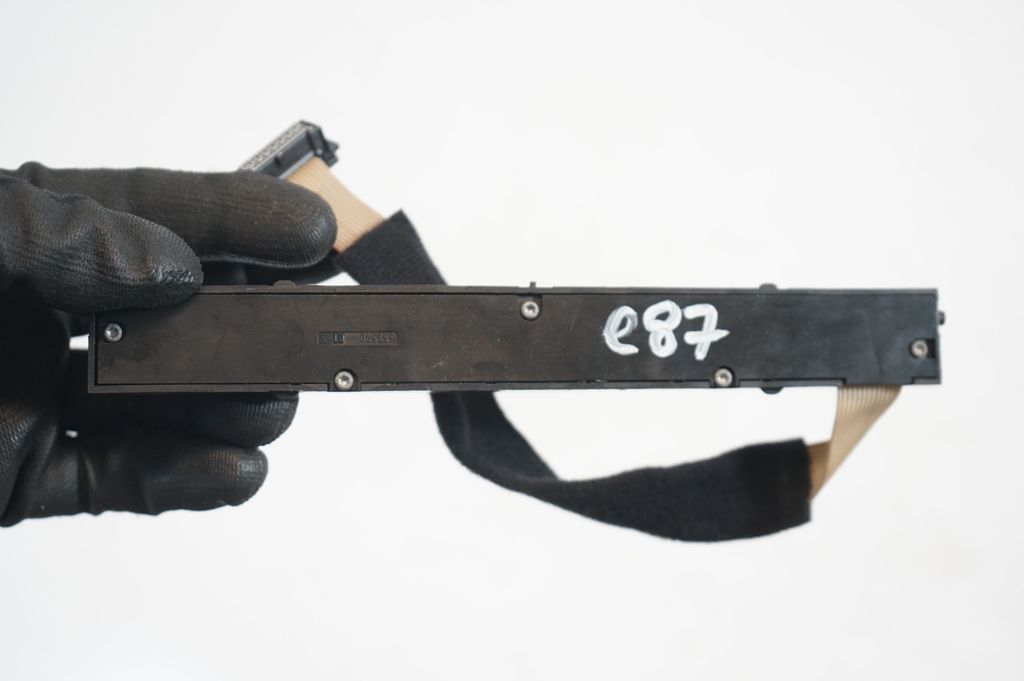 Seat heating switch (7)