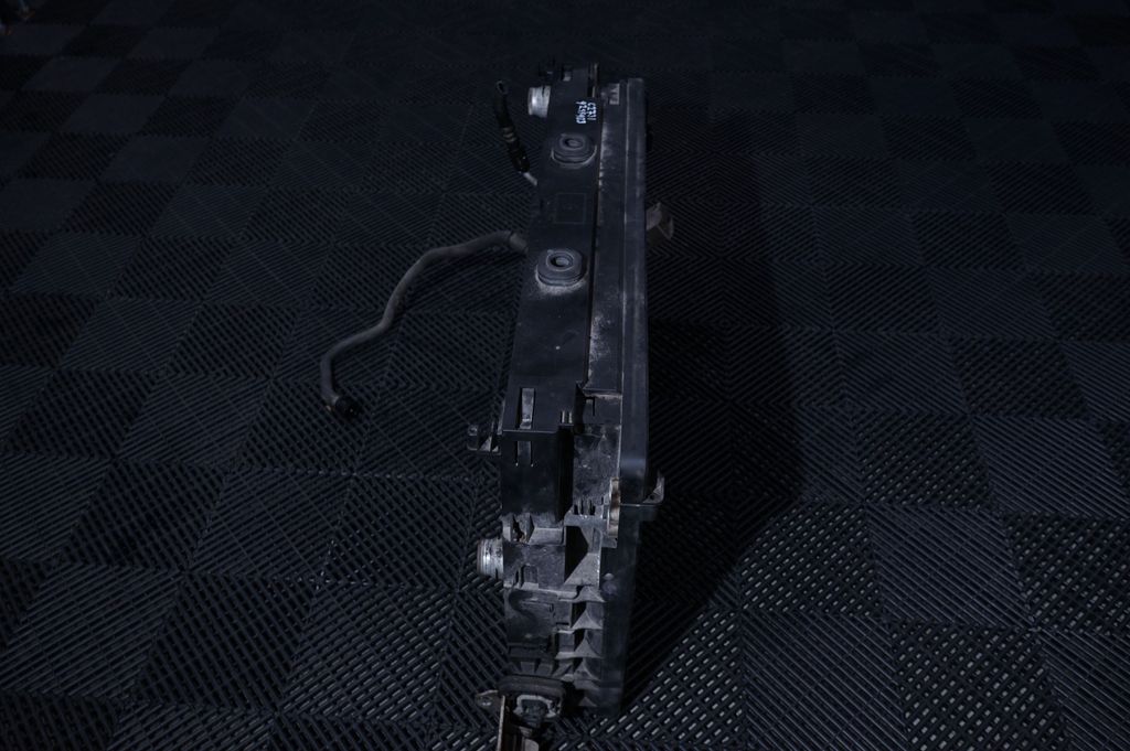 A/C cooling radiator (condenser) (2)