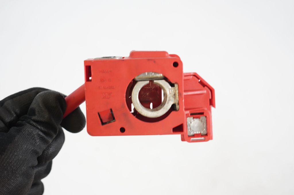 Positive cable (battery) (6)