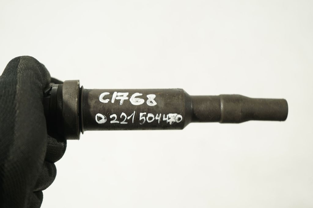 High voltage ignition coil (7)