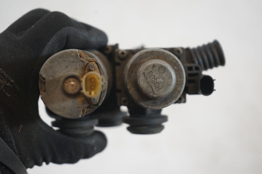 Coolant heater control valve (7)