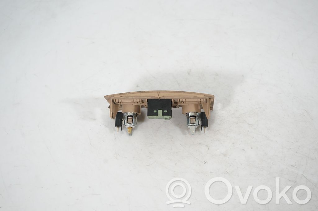 Cigarette lighter trim rear (3)