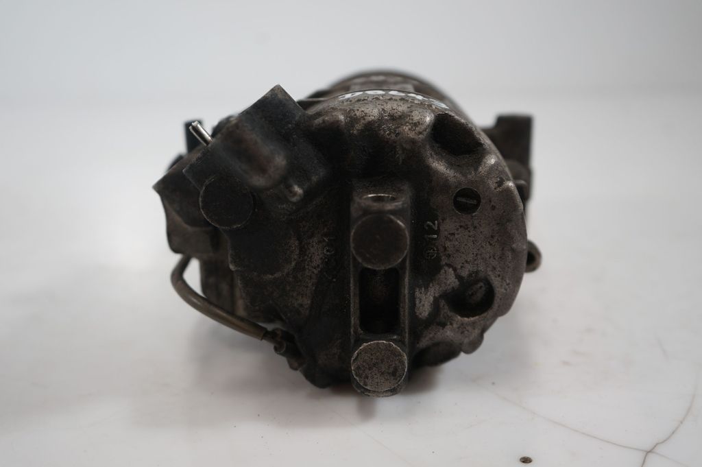 Air conditioning (A/C) compressor (pump) (8)