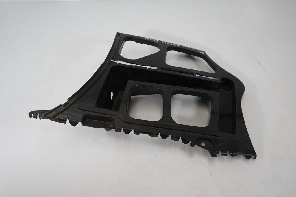 Rear bumper mounting bracket (3)