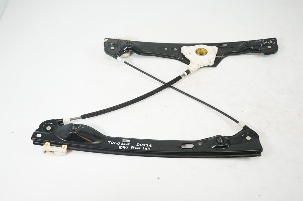 Front door window regulator with motor