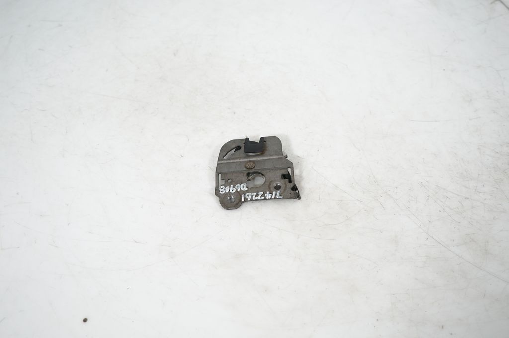 Seat back rest lock catch (3)