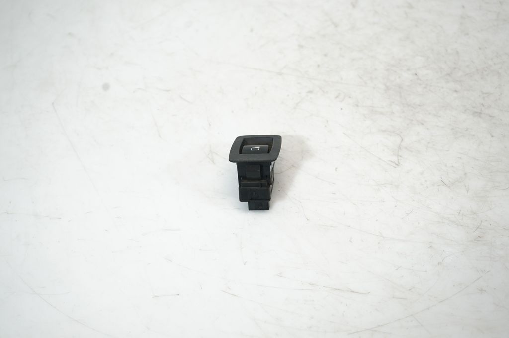 Electric window control switch (3)