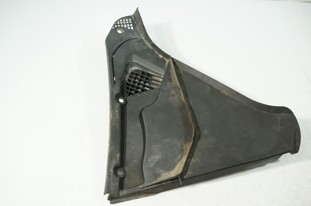 Wiper trim (4)