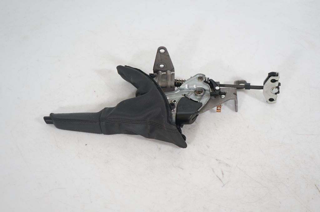 Handbrake/parking brake lever assembly (3)