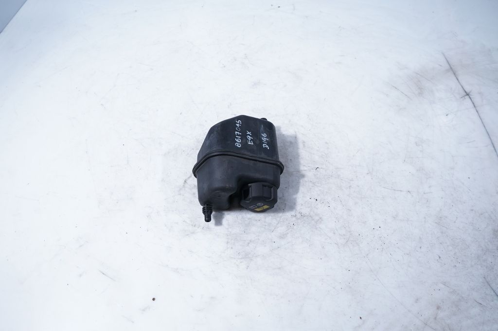 Coolant expansion tank/reservoir (3)
