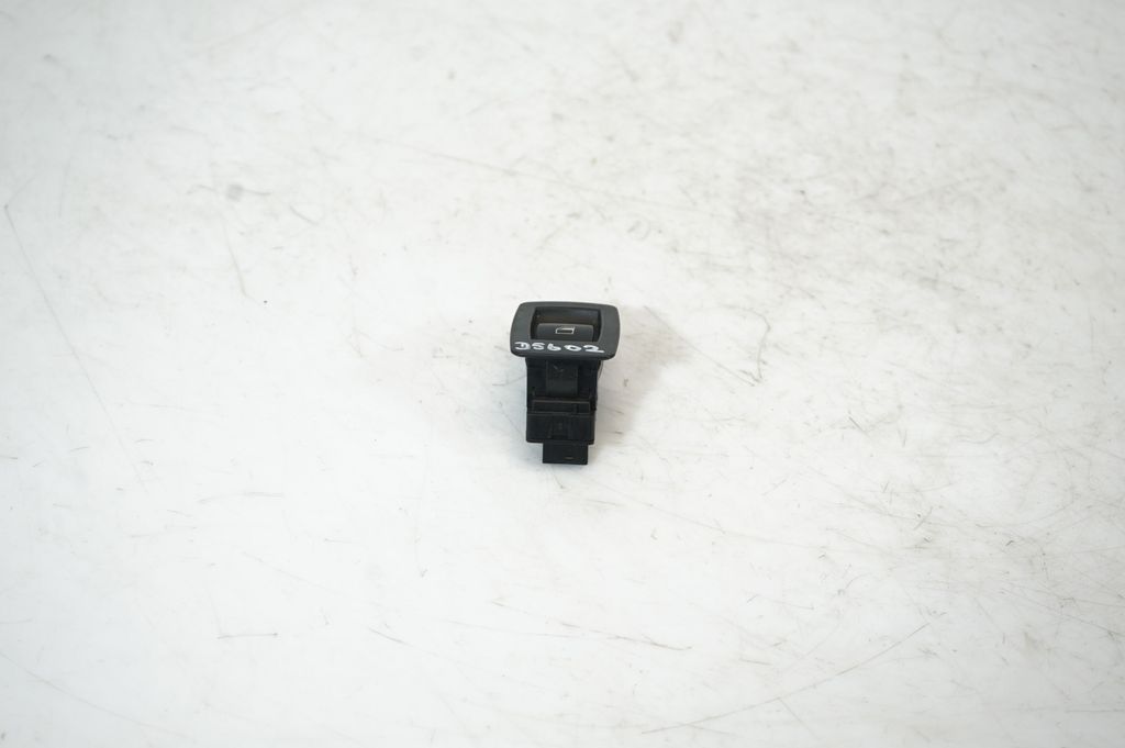 Electric window control switch (3)