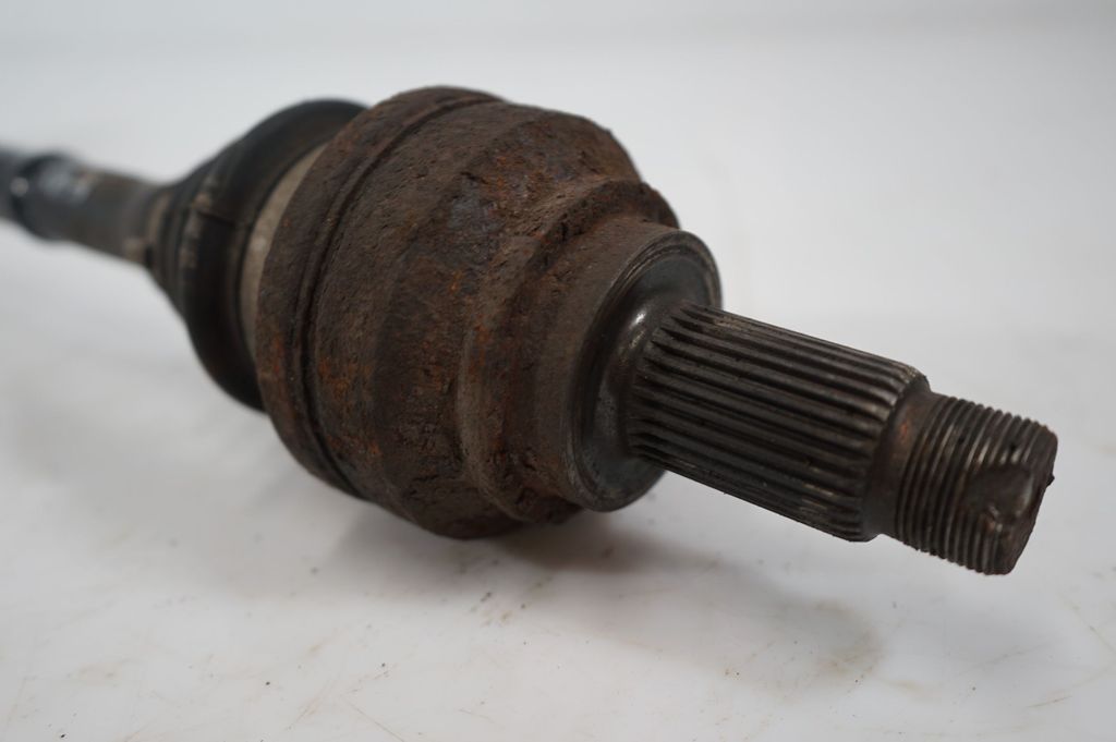 Rear driveshaft (4)