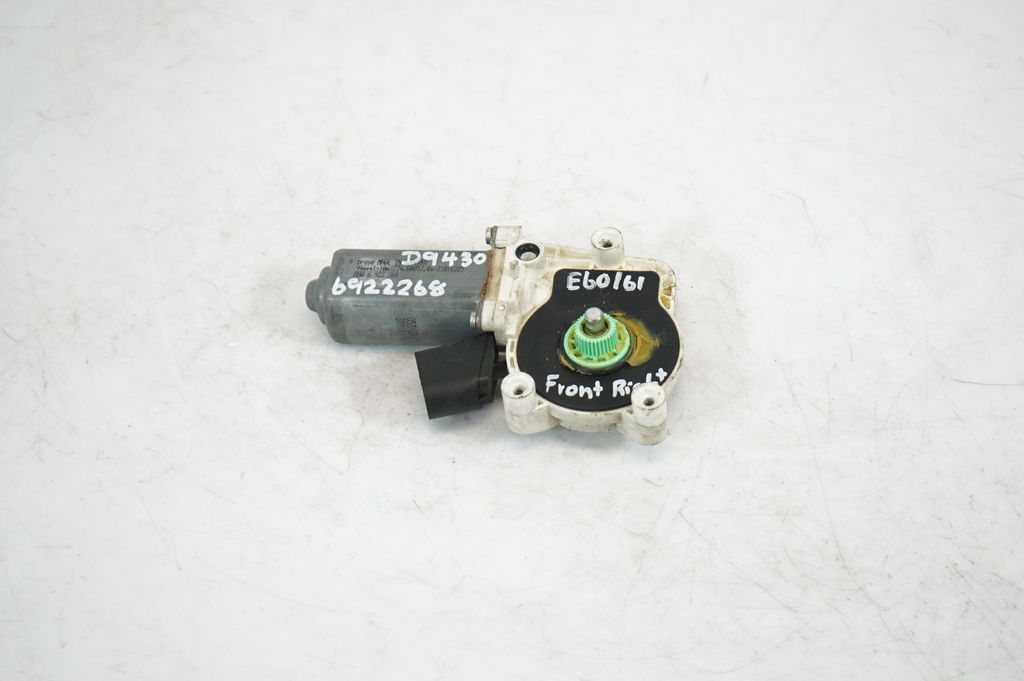 Front door window regulator with motor