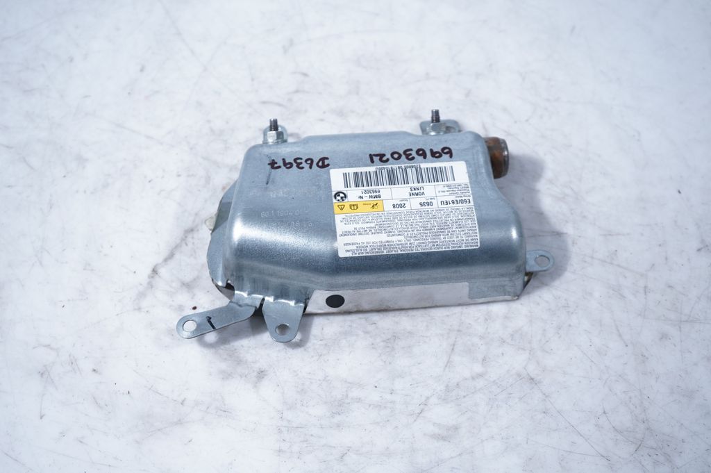 Front door airbag (3)