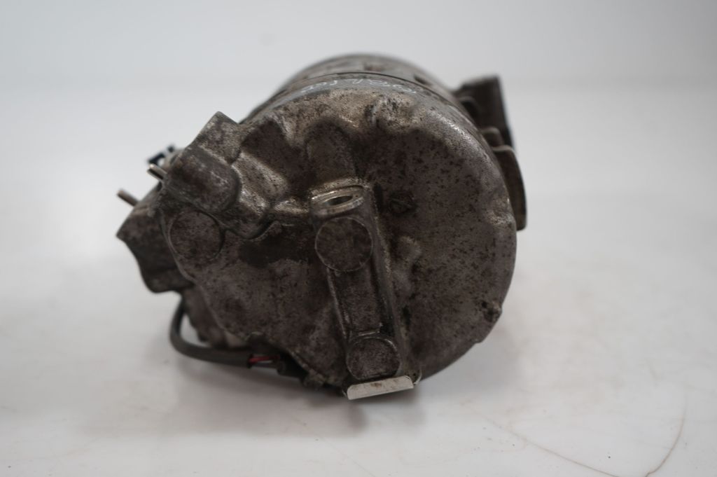 Air conditioning (A/C) compressor (pump) (7)