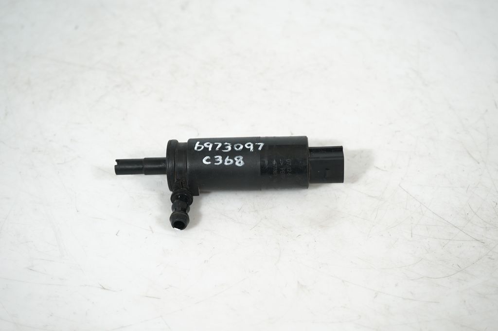 Headlight washer pump